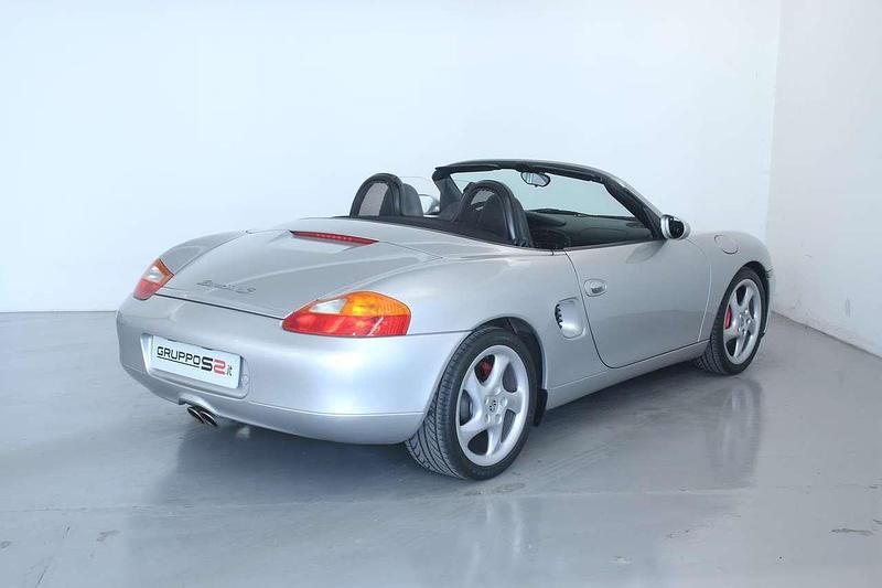 Usata Porsche Boxster 252 CV (185 kW) 2002 Argento Cabrio