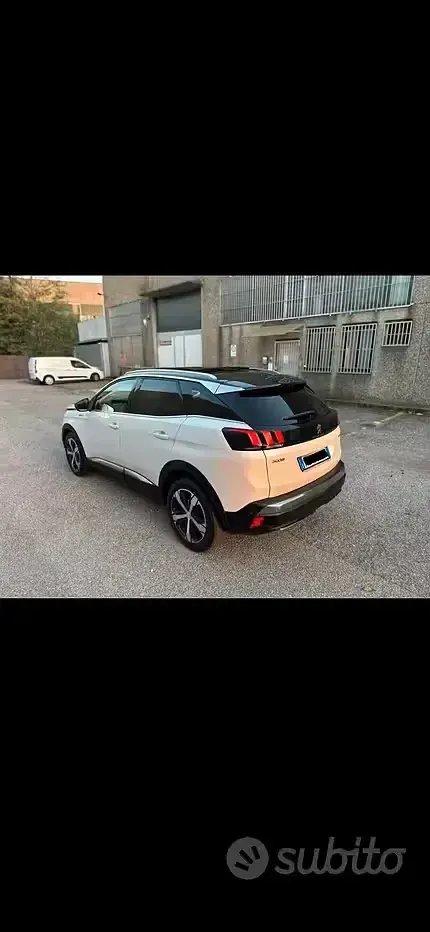 Usata Peugeot 3008 GT-line 120 CV (88 kW) 2017 SUV