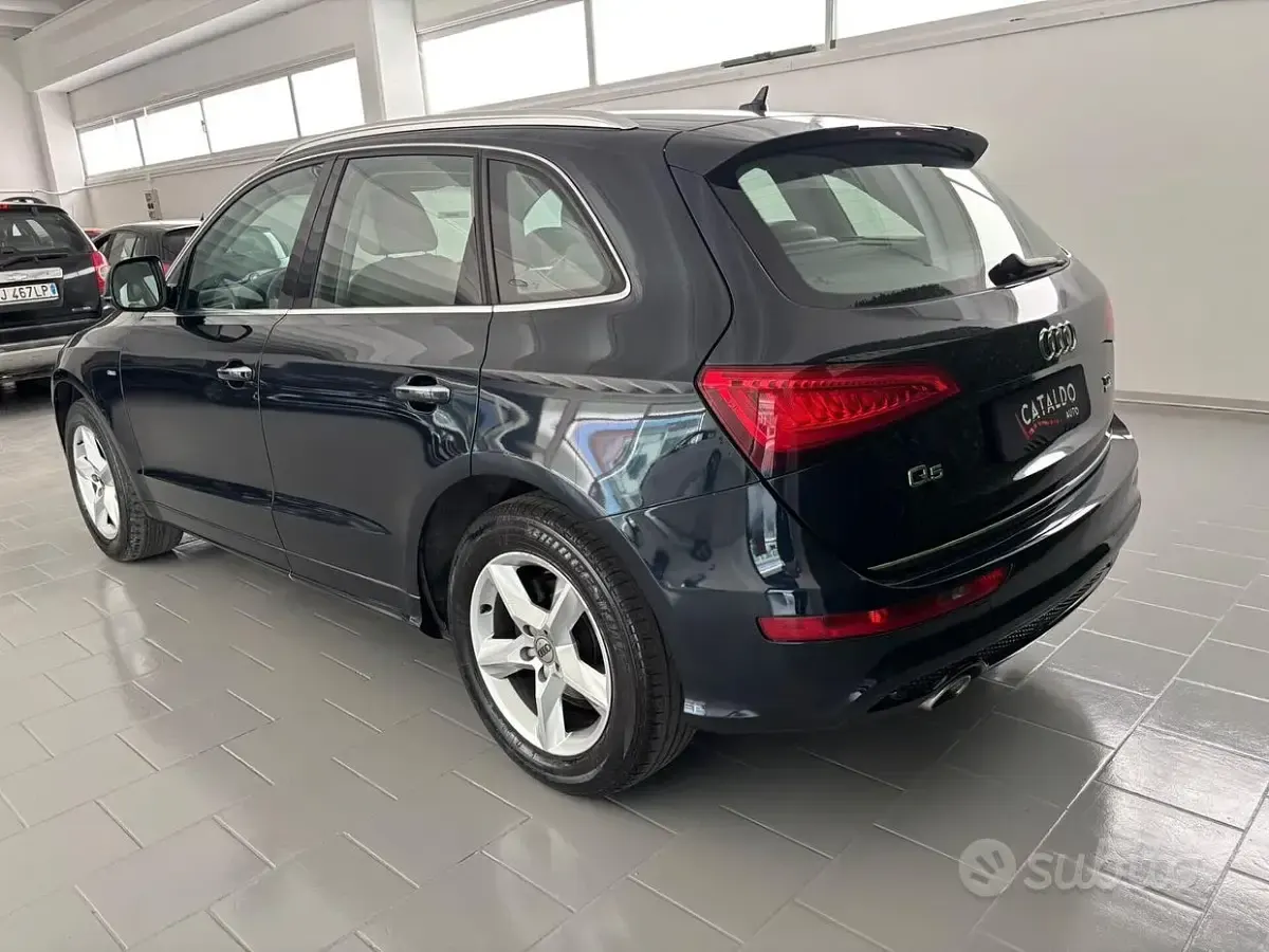 Usata Audi Q5 Advanced Plus 150 CV (110 kW) 2016 Blu SUV