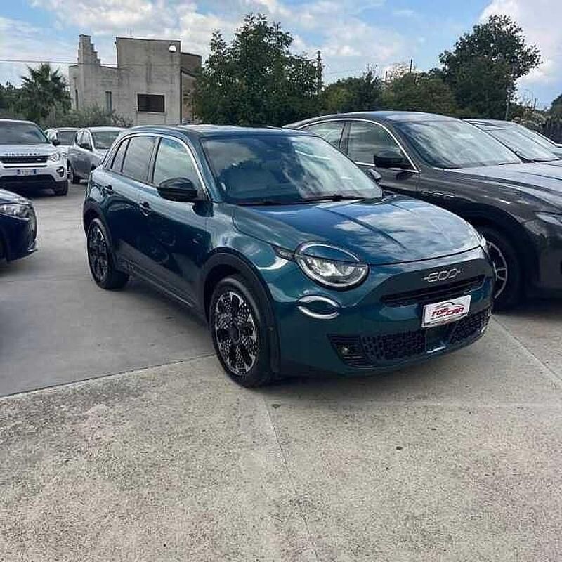 Blu Usata 2024 Fiat 600 SUV | 21.000 € - Immagine 1/4