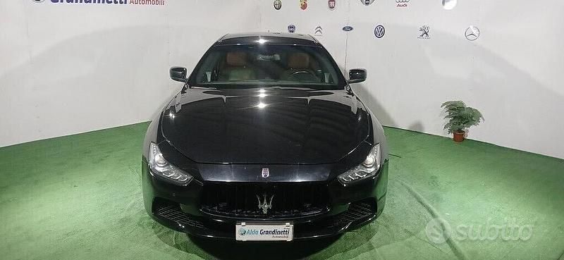 Usata Maserati Ghibli 250 CV (183 kW) 2014 Nero Utilitaria