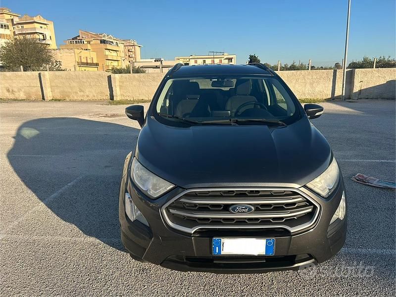 Usata Ford Ecosport 100 CV (73 kW) 2018 Grigio SUV
