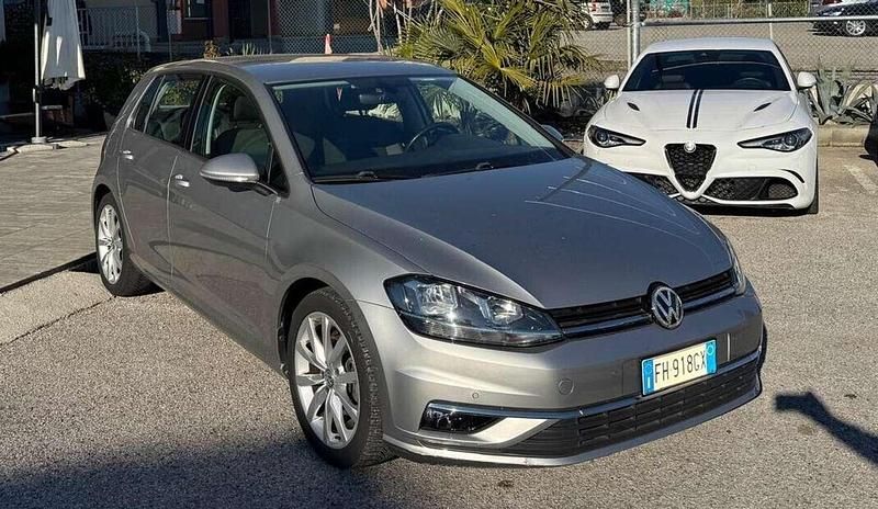 Usata VW Golf VII Executive 116 CV (85 kW) 2017 Beige Berlina
