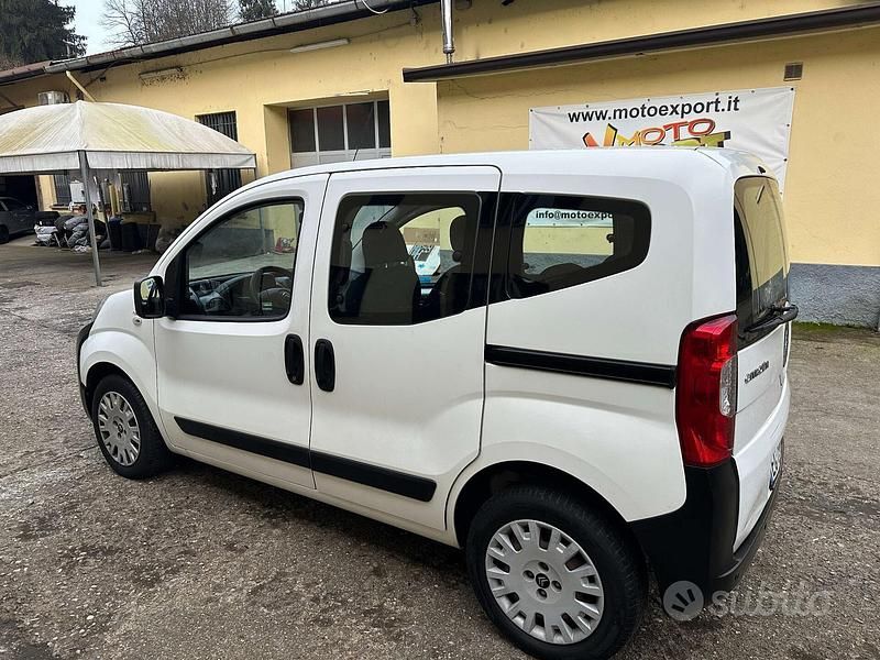 Usata Citroën Nemo 75 CV (55 kW) 2011 Bianco Monovolume