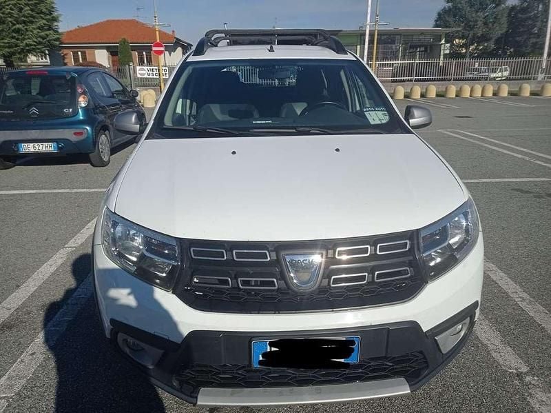 Usata Dacia Sandero Stepway 90 CV (66 kW) 2017 Berlina