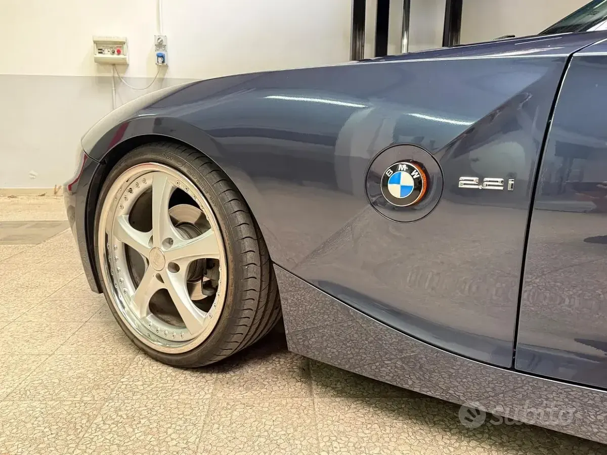 Usata BMW Z4 170 CV (125 kW) 2004 Blu Cabrio