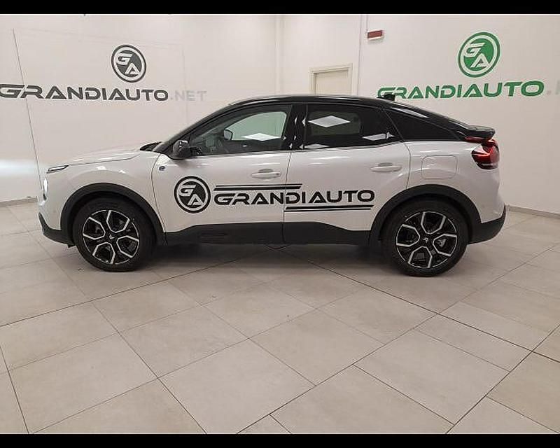 Usata Citroën e-C4 Shine 100 kW (136 CV) 2023 Bianco Berlina