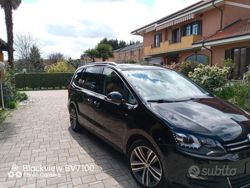 Nero Usata 2014 VW Sharan Monovolume | 13.000 € (Buon prezzo) - Immagine 1/4