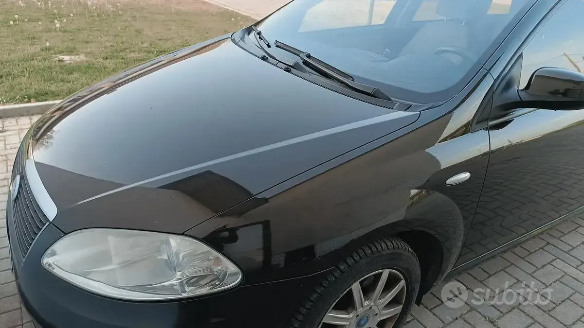 Occasion Fiat Croma 150 ch (110 kW) 2005 Marron Break