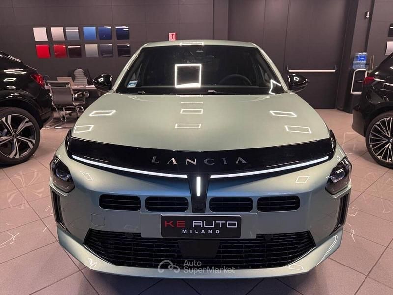 Usata Lancia Ypsilon 101 CV (74 kW) 2025 Verde giada Utilitaria