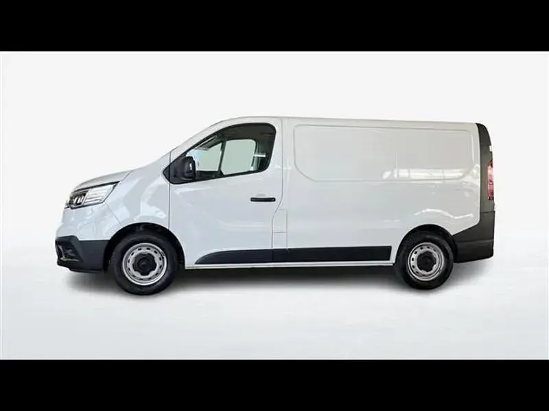 Usata Renault Trafic 150 CV (110 kW) 2024 Bianco Monovolume