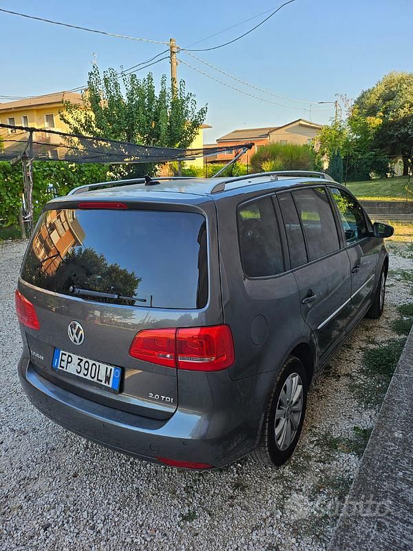 Usata VW Touran 2013 Grigio Monovolume
