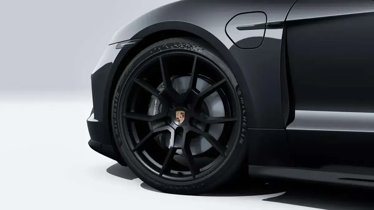 Usata Porsche Taycan Sport Turismo Sport Turismo 319 kW (435 CV) 2024 Nero Station wagon