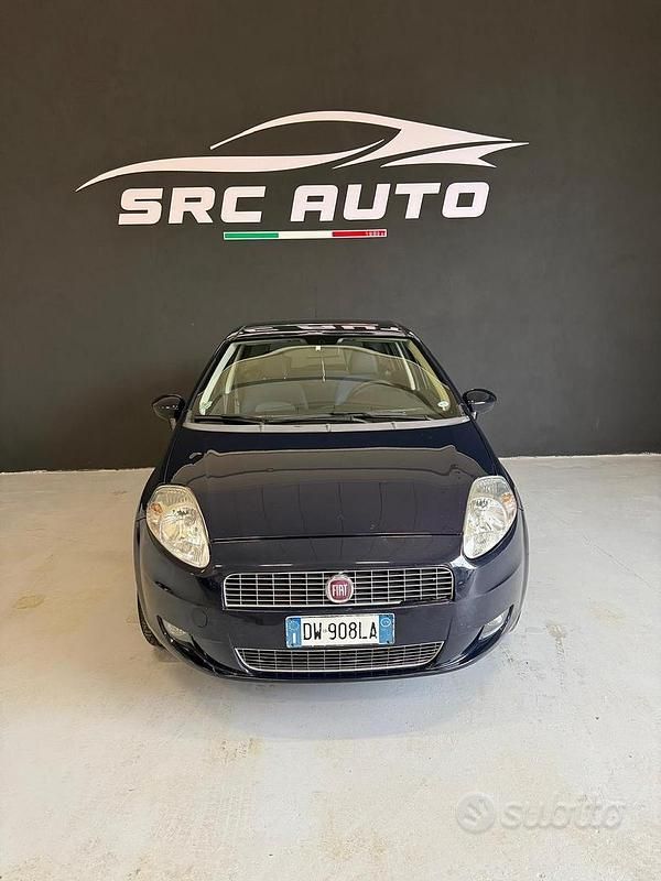 Occasion Fiat Grande Punto Active 69 ch (50 kW) 2009 Bleue Citadine