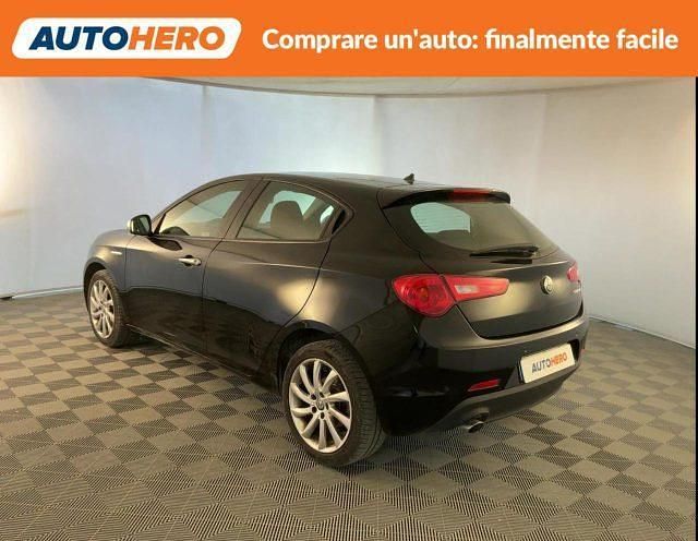 Usata Alfa Romeo Giulietta Super 120 CV (88 kW) 2018 Nero Utilitaria