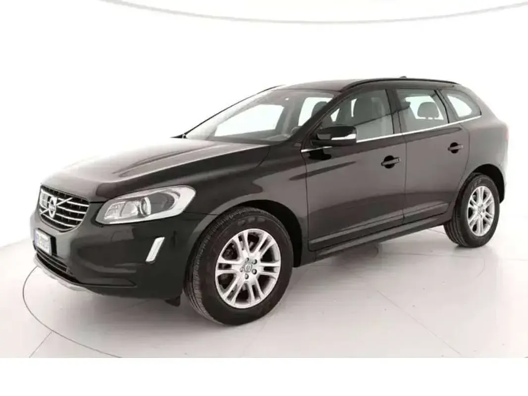 Usata Volvo XC60 Business Edition 190 CV (139 kW) 2017 Nero SUV