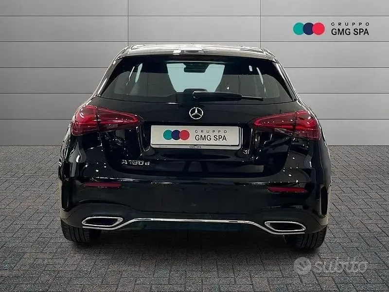 Usata Mercedes A180 Advanced Plus 116 CV (85 kW) 2023 Nero Utilitaria