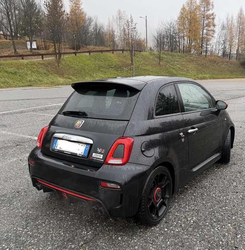 Usata Abarth 595 Pista 166 CV (122 kW) 2019 Nero Berlina