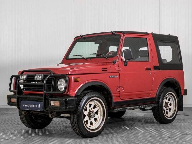 Rosso Usata 1986 Suzuki Samurai SUV | 7900 € - Immagine 1/4