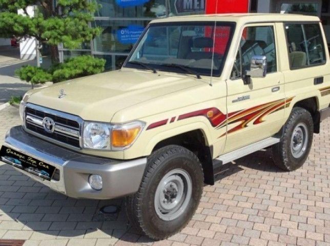 Toyota land cruiser 71