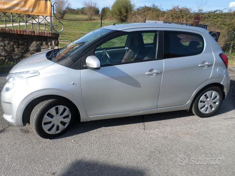 Grigio Usata 2015 Citroën C1 Due volumi | 6100 € - Immagine 1/4