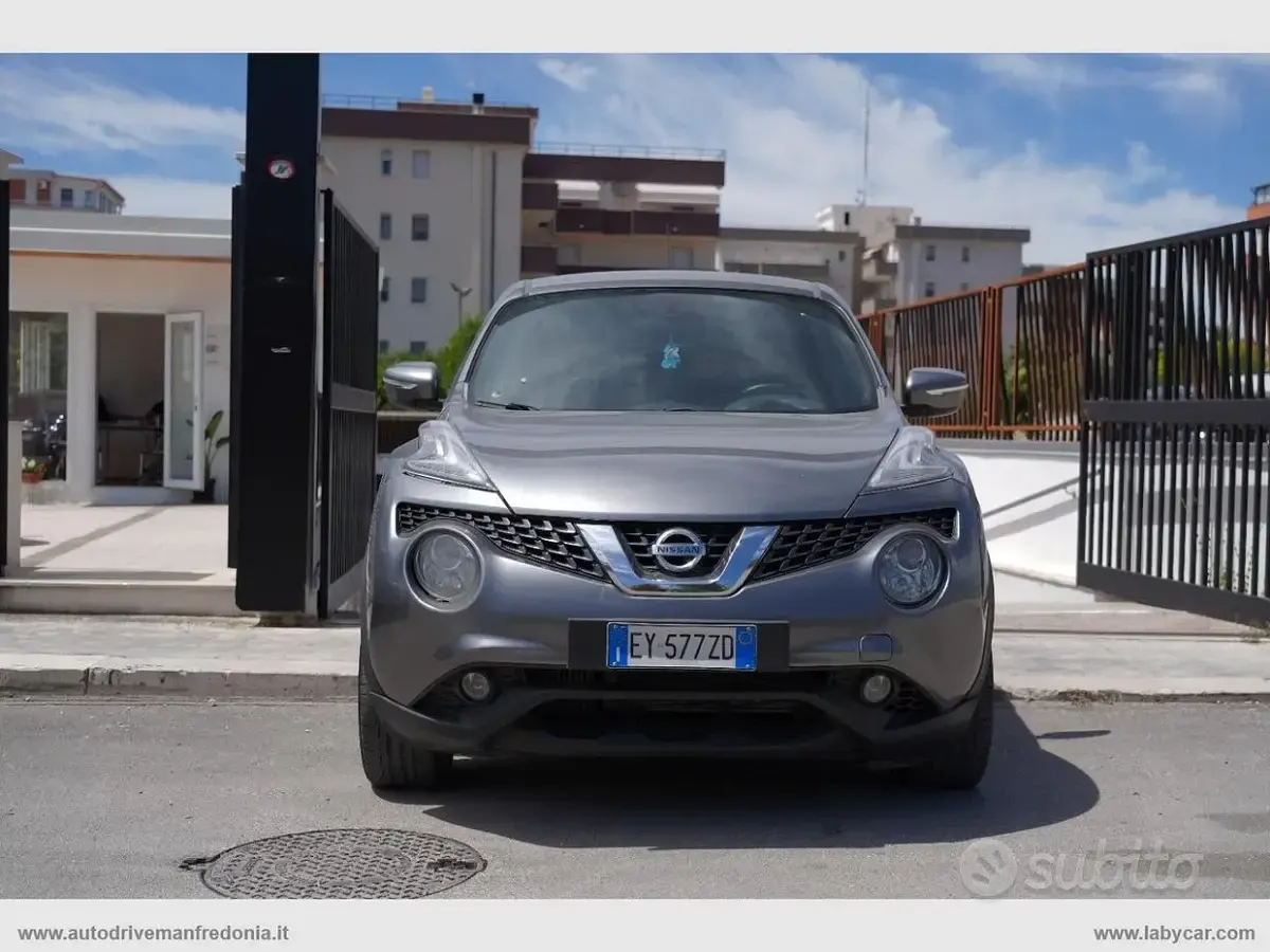 Usata Nissan Juke Acenta 110 CV (80 kW) 2015 Grigio SUV