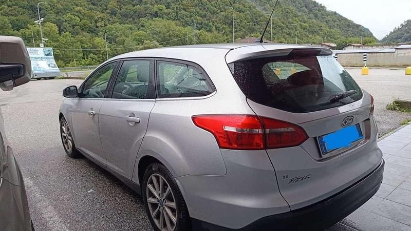 Usata Ford Focus Titanium 116 CV (85 kW) 2015 Argento Station wagon