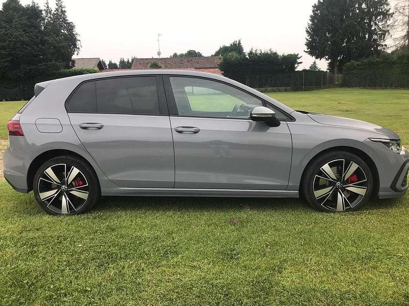 Usata VW Golf VIII GTE 245 CV (180 kW) 2021 Grigio Berlina