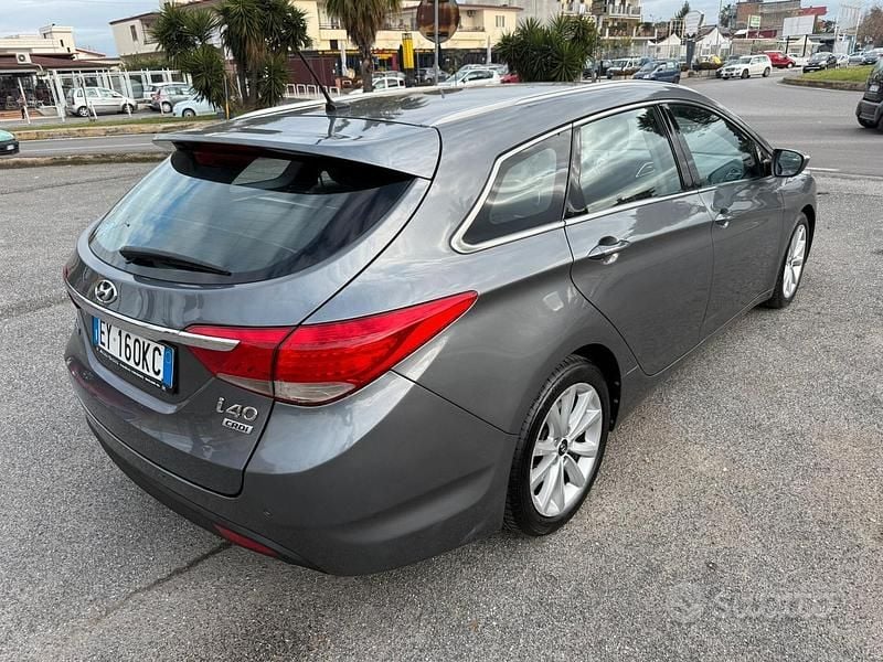 Usata Hyundai i40 136 CV (100 kW) 2015 Grigio Station wagon