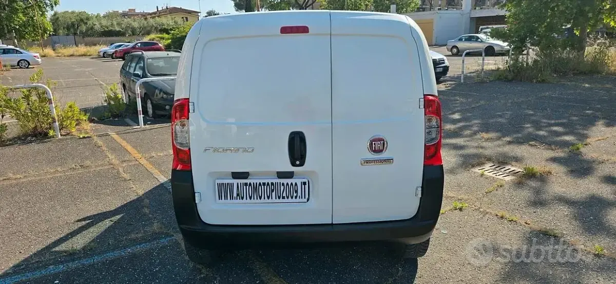 Usata Fiat Qubo Trekking 95 CV (69 kW) 2019 Bianco Monovolume