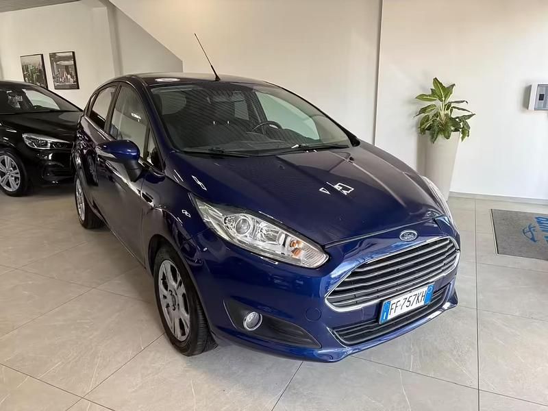 Usata Ford Fiesta Business Edition 95 CV (69 kW) 2017 Blu Berlina