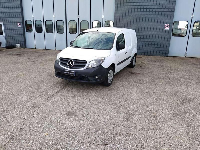 Usata Mercedes Citan 111 110 CV (80 kW) 2017 Bianco artico Furgone