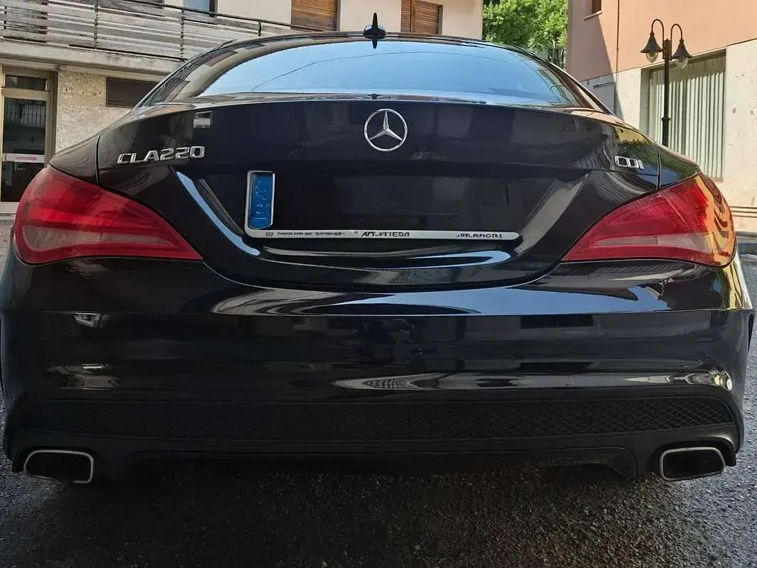 Usata Mercedes CLA220 Premium 177 CV (130 kW) 2014 Nero Coupé