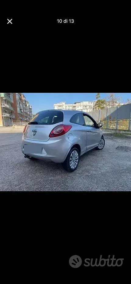 Usata Ford Ka 75 CV (55 kW) 2014 Grigio Berlina