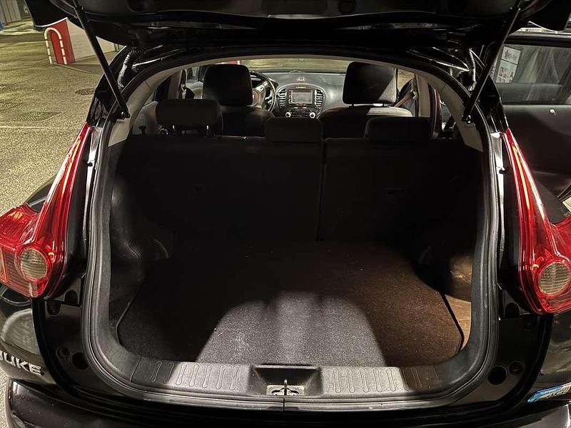 Usata Nissan Juke Tekna 110 CV (80 kW) 2010 Nero SUV