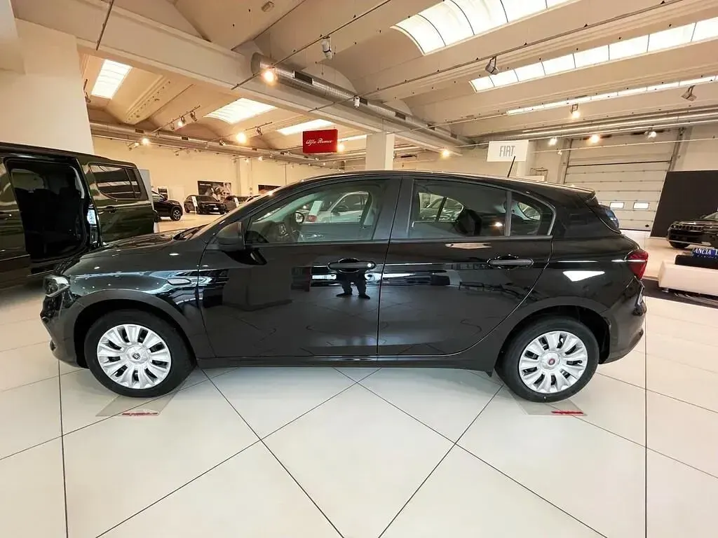 Usata Fiat Tipo 130 CV (95 kW) 2024 Nero Berlina