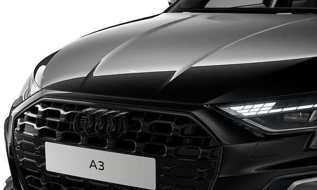 Usata Audi A3 Business 150 CV (110 kW) 2025 Nero mythos metallizzato Utilitaria