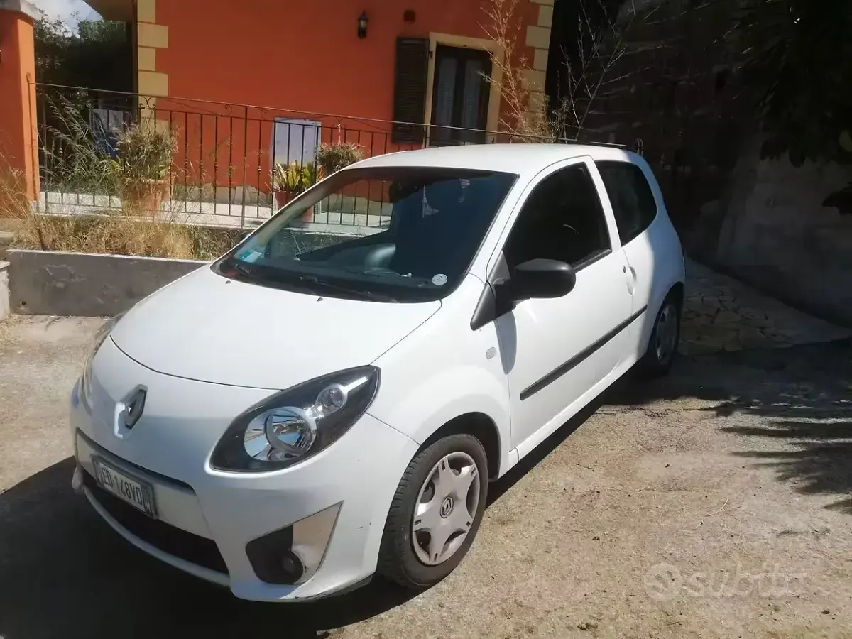 Usata Renault Twingo 75 CV (55 kW) 2011 Utilitaria