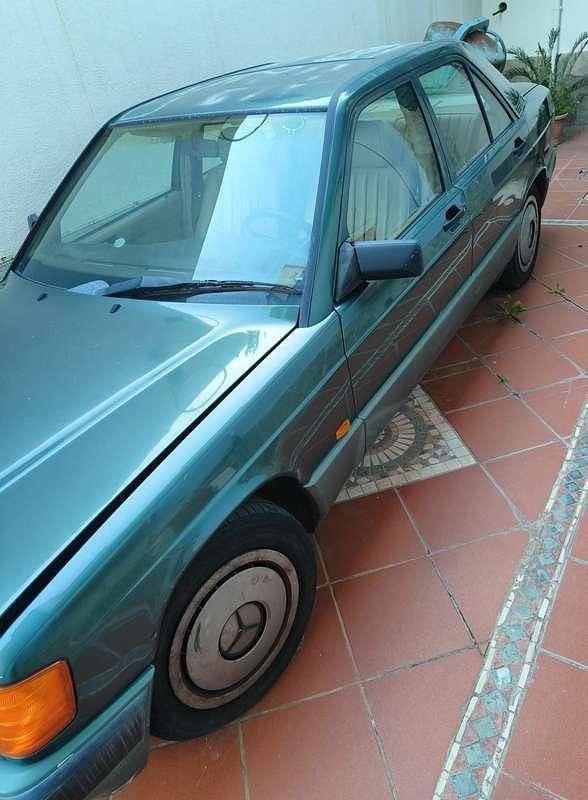 Usata Mercedes 190 105 CV (77 kW) 1991 Berlina