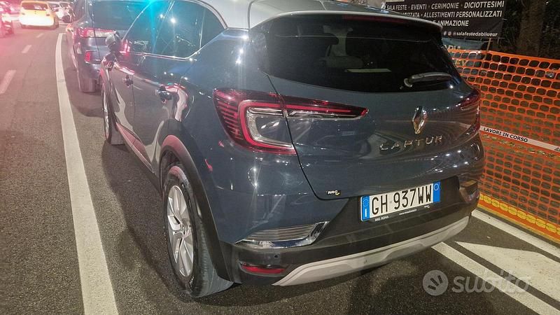 Usata Renault Captur 91 CV (66 kW) 2022 SUV