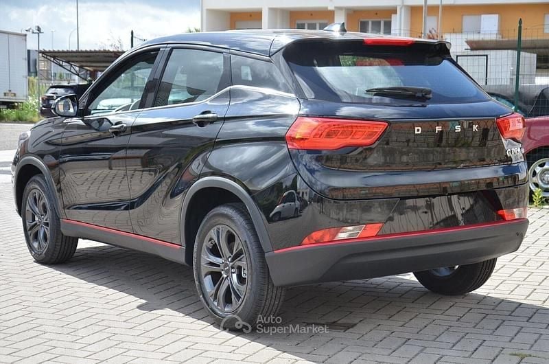 Nuova DFSK Glory 500 106 CV (77 kW) 2025 Nero SUV