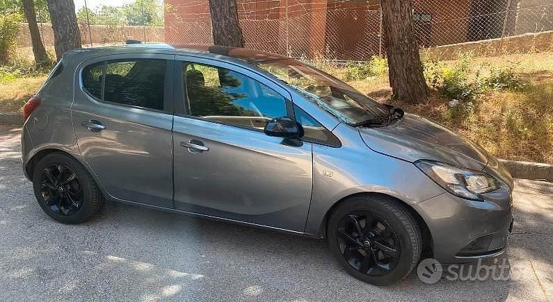 Usata Opel Corsa 75 CV (55 kW) 2018 Grigio Utilitaria