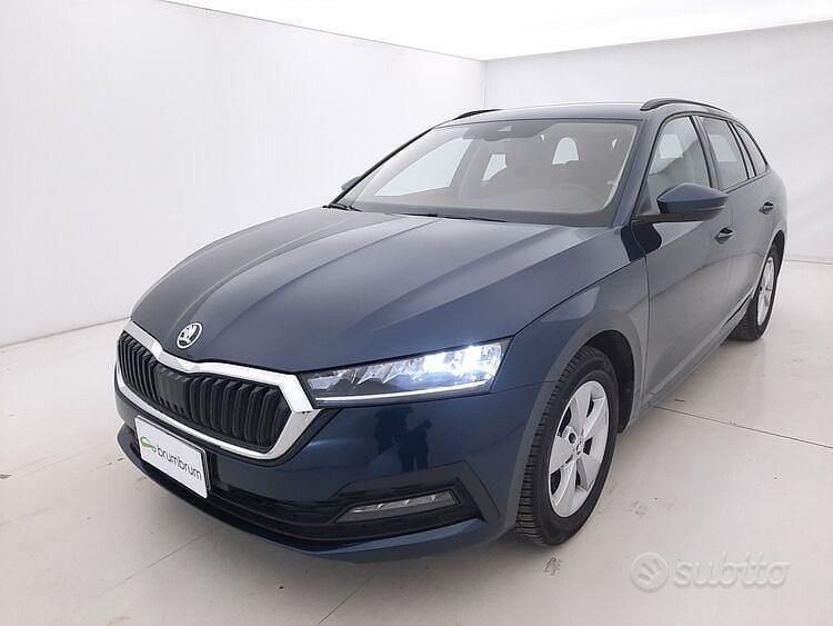 Usata Skoda Octavia Ambition 116 CV (85 kW) 2022 Blu Station wagon