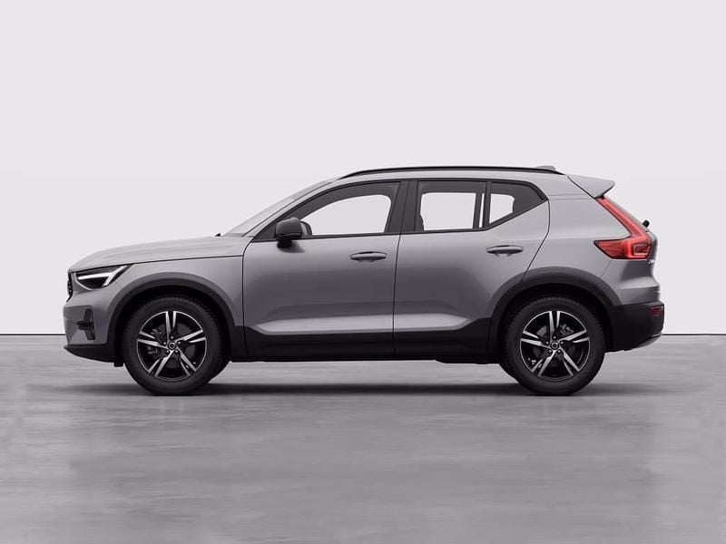 Nuova Volvo XC40 Plus 163 CV (119 kW) 2026 SUV