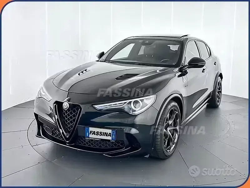 Usata Alfa Romeo Stelvio Quadrifoglio 510 CV (375 kW) 2022 Nero SUV