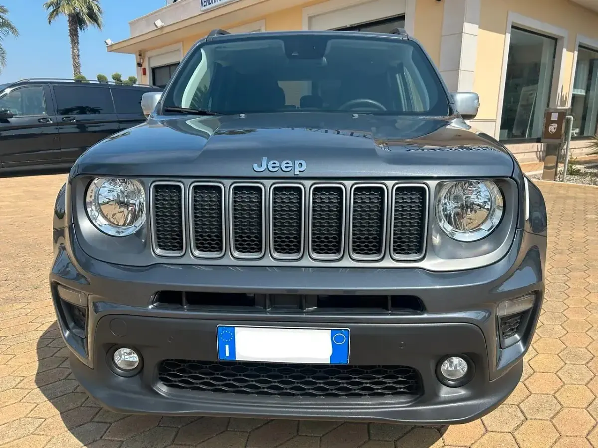 Usata Jeep Renegade Limited 130 CV (95 kW) 2022 Grigio SUV