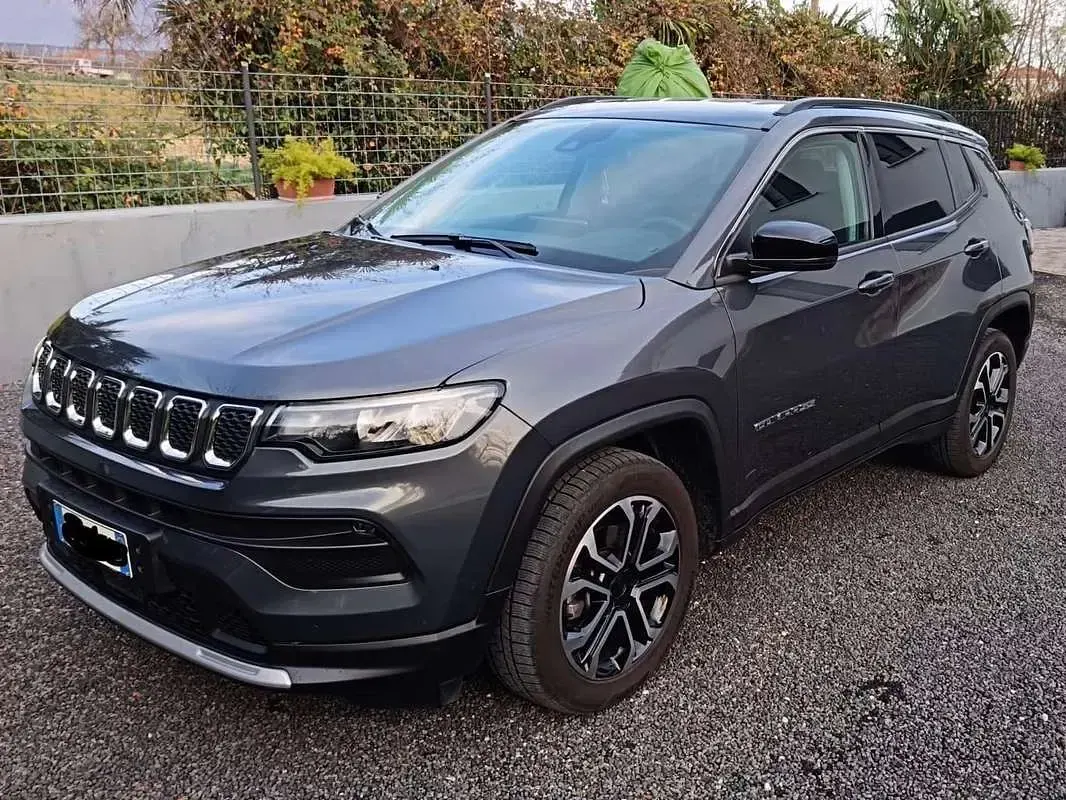 Usata Jeep Compass Limited 131 CV (96 kW) 2023 Grigio SUV