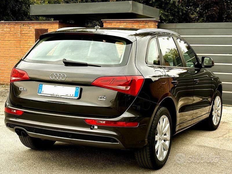 Usata Audi Q5 S-Line 169 CV (124 kW) 2011 Nero SUV