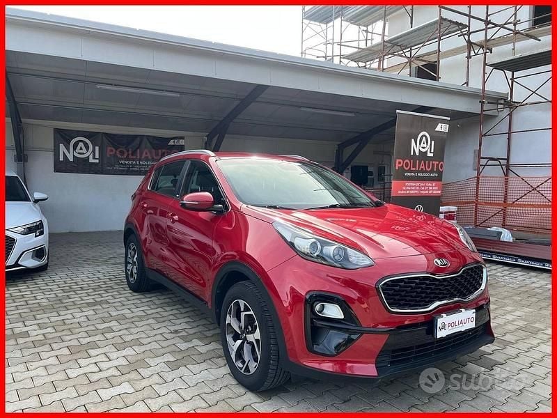 Rosso Usata 2019 Kia Sportage SUV | 16.200 € (Buon prezzo) - Immagine 1/4
