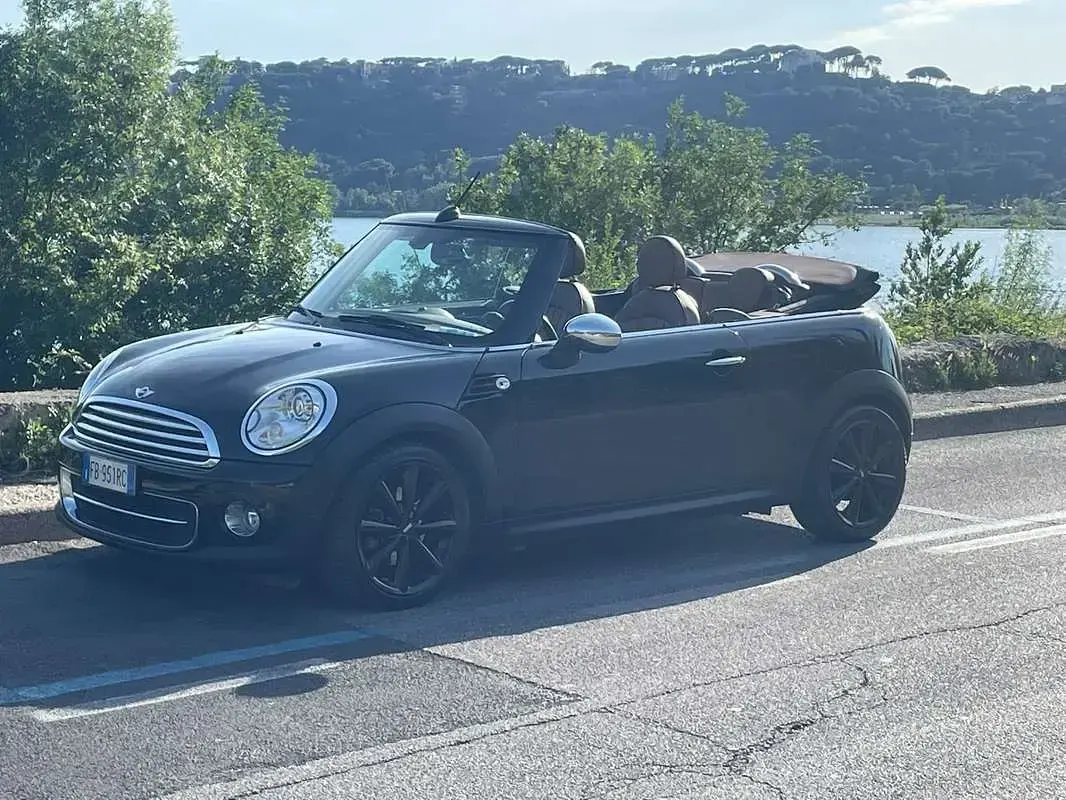 Usata Mini Cooper D Cabriolet 111 CV (81 kW) 2015 Cabrio